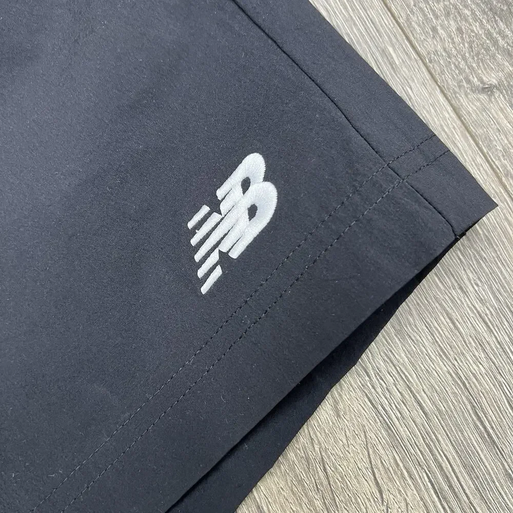 New Balance Shorts Size XL Mens Black Woven 5